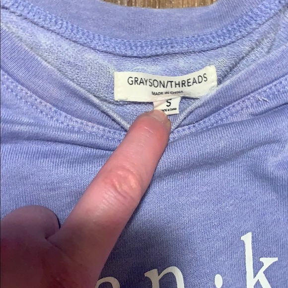 * Sweatshirt Human kind cold shoulder - Picture 3 of 5